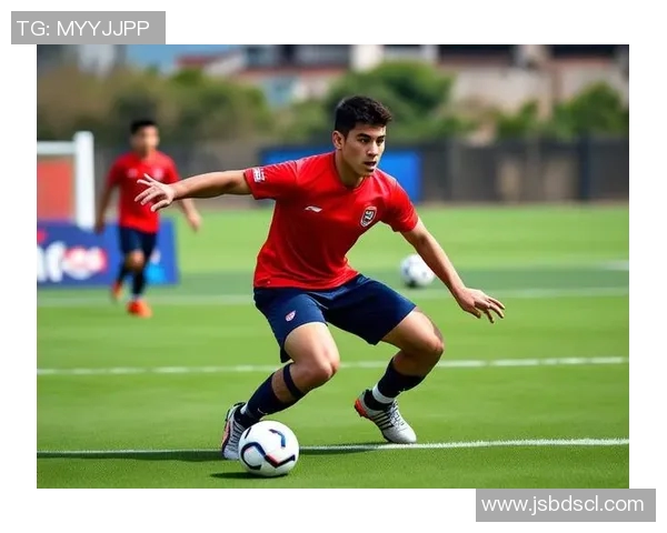 青少年足球训练营助力梦想启航培养未来足球明星的全方位成长计划